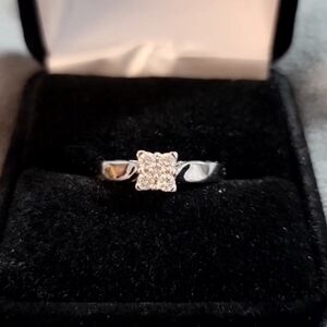 10k White gold diamond ring, engagement?